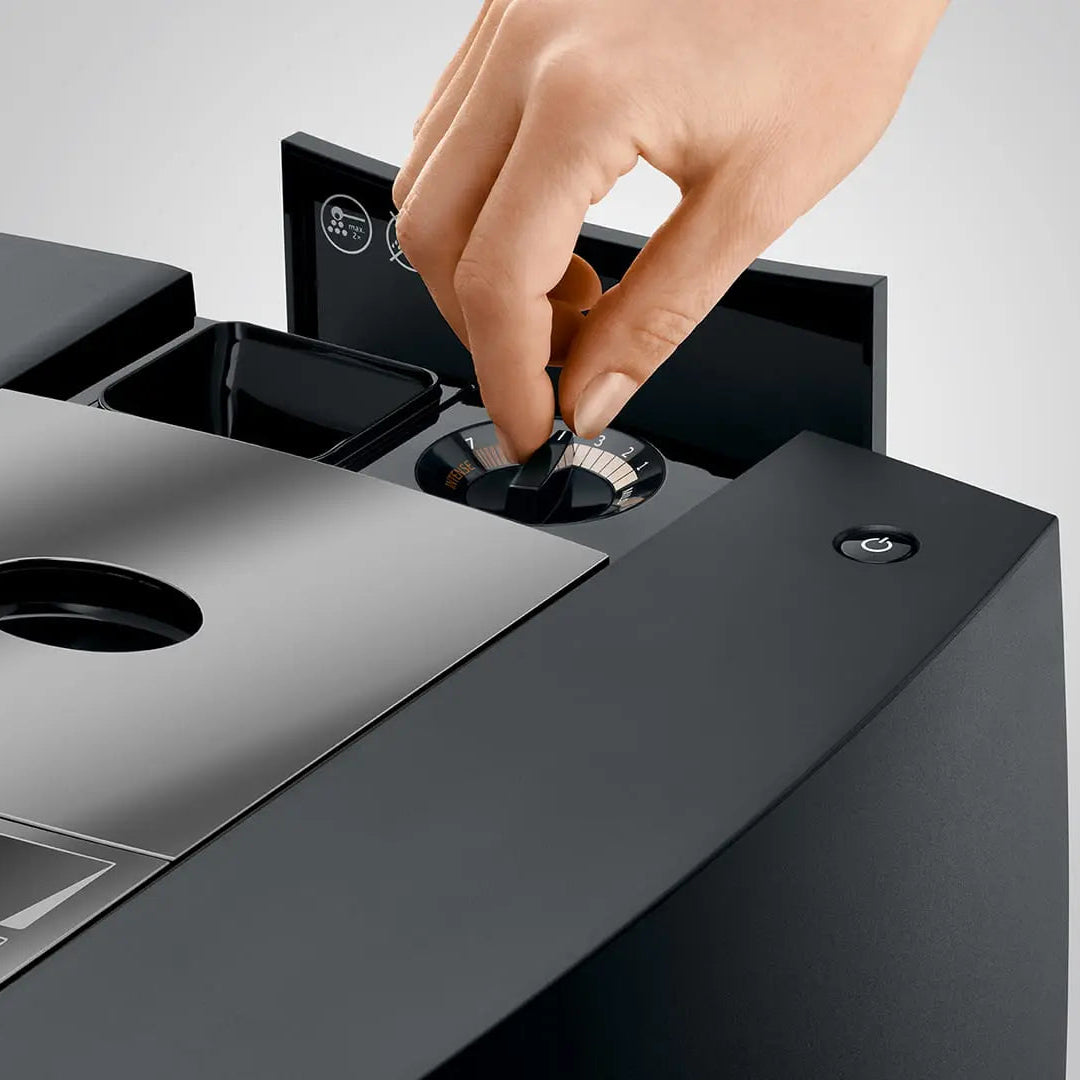 Jura J10 Piano Black